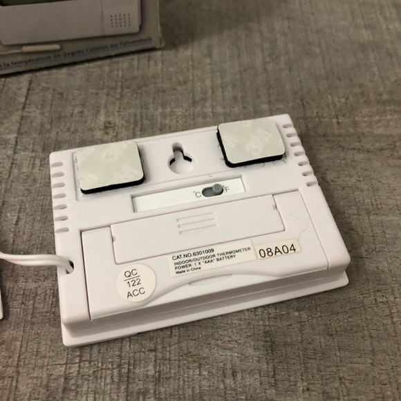 Nexxtech Indoor / Outdoor Thermometer - Picture 3 of 4